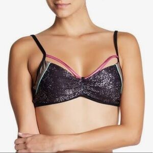 NWT Next Gravity Sports Bra 34 B/C